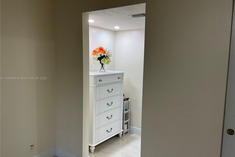 Copropriété à vendre à Hollywood, Floride: 1 chambre, 67.82 m2 № 1817603 - photo 19