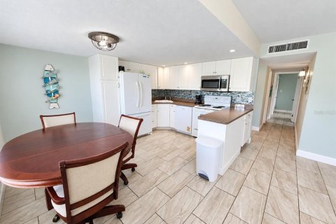 Copropriété à vendre à Englewood, Floride: 2 chambres, 84.73 m2 № 2387332 - photo 5