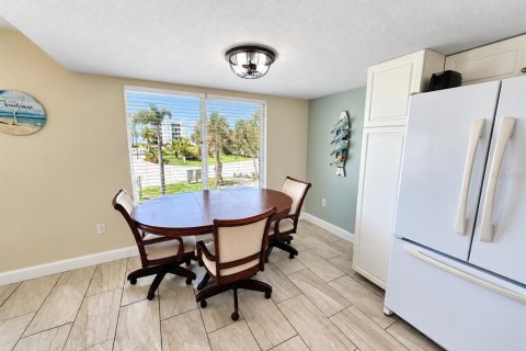 Copropriété à vendre à Englewood, Floride: 2 chambres, 84.73 m2 № 2387332 - photo 7
