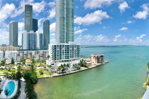 Condo à Miami, Floride, 2 chambres  № 2011439