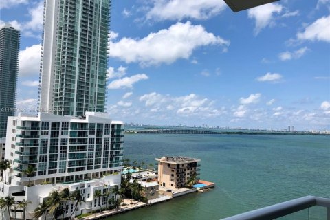 Copropriété à vendre à Miami, Floride: 2 chambres, 109.35 m2 № 2011439 - photo 2