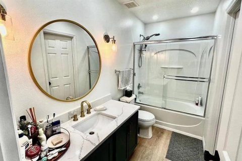 Townhouse in Orlando, Florida 2 bedrooms, 167.6 sq.m. № 2092127 - photo 11