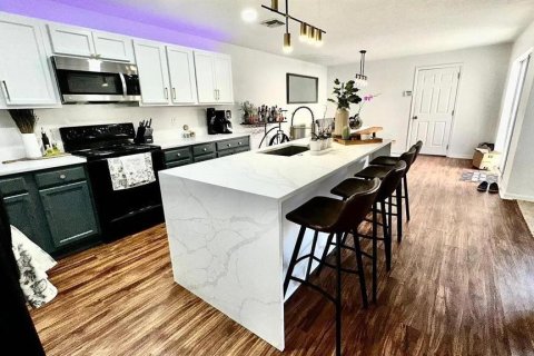 Townhouse in Orlando, Florida 2 bedrooms, 167.6 sq.m. № 2092127 - photo 5