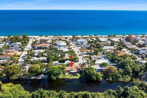House in Fort Lauderdale, Florida 4 bedrooms, 280.47 sq.m. № 1811602 - photo 16