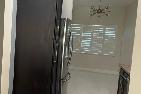 Copropriété à louer à St. Lucie, Floride: 2 chambres, 122.26 m2 № 2295644 - photo 7