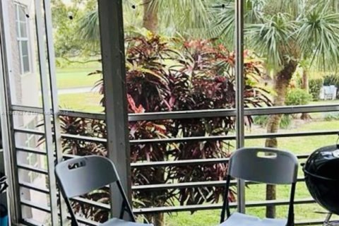 Condominio en alquiler en Davie, Florida, 3 dormitorios, 107.3 m2 № 1847634 - foto 2