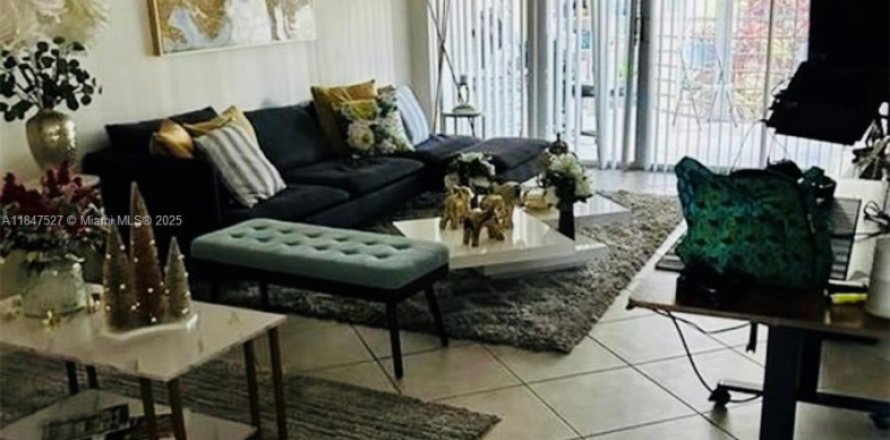 Condominio en Davie, Florida, 3 dormitorios № 1847634