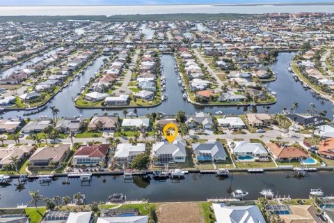 Casa en venta en Punta Gorda, Florida, 3 dormitorios, 228.45 m2 № 1524038 - foto 4