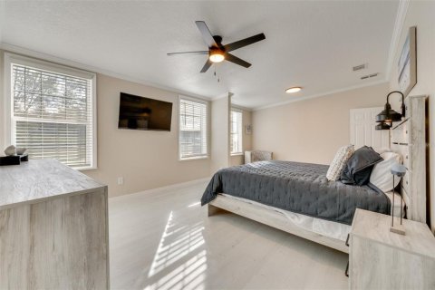 Casa en alquiler en Kissimmee, Florida, 5 dormitorios, 248.23 m2 № 2110410 - foto 6