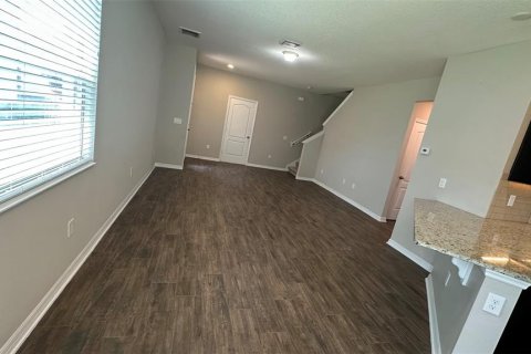 Touwnhouse à vendre à Orlando, Floride: 3 chambres, 159.51 m2 № 1902979 - photo 6