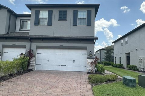 Touwnhouse à vendre à Orlando, Floride: 3 chambres, 159.51 m2 № 1902979 - photo 1