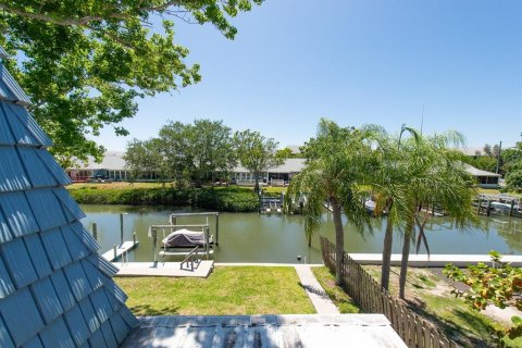 Townhouse in Seminole, Florida 3 bedrooms, 170.85 sq.m. № 2100848 - photo 25