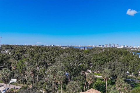 Casa en venta en Tampa, Florida, 3 dormitorios, 118.54 m2 № 2424283 - foto 18