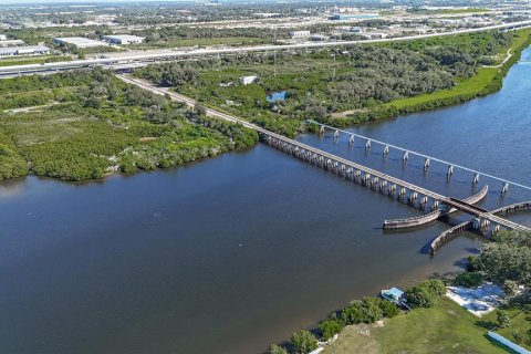 Casa en venta en Tampa, Florida, 3 dormitorios, 118.54 m2 № 2424283 - foto 29
