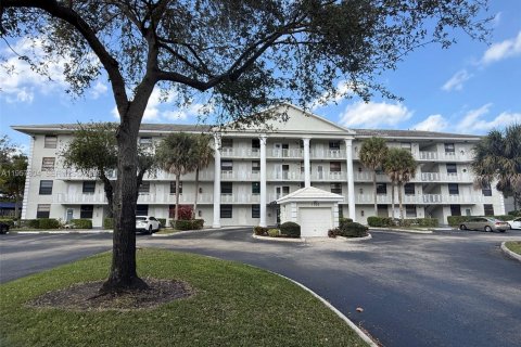 Copropriété à louer à Davie, Floride: 2 chambres, 128.67 m2 № 2042216 - photo 1