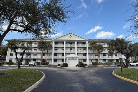 Condominio en Davie, Florida, 2 dormitorios  № 2042216