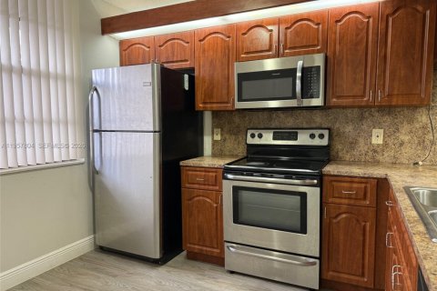 Copropriété à louer à Davie, Floride: 2 chambres, 128.67 m2 № 2042216 - photo 21