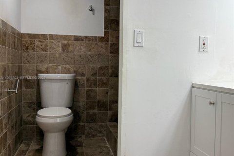 Copropriété à louer à Davie, Floride: 2 chambres, 128.67 m2 № 2042216 - photo 16