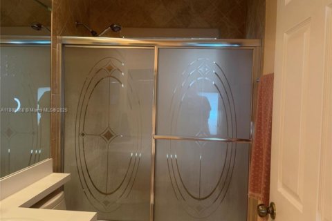 House in Boca Raton, Florida 3 bedrooms, 173.17 sq.m. № 1930627 - photo 20