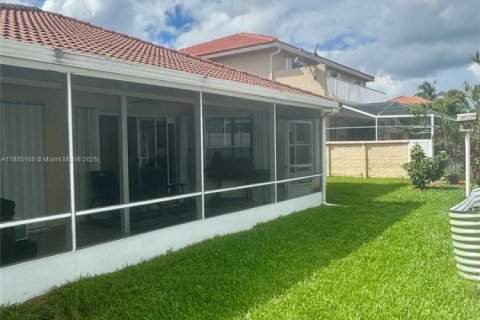 House in Boca Raton, Florida 3 bedrooms, 173.17 sq.m. № 1930627 - photo 25