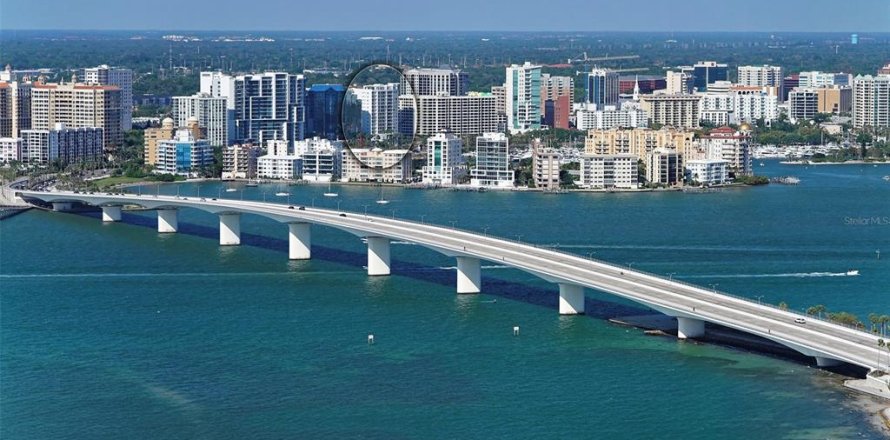 Condo in Sarasota, Florida, 4 bedrooms № 1409656