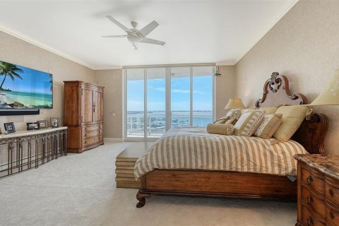 Condo in Sarasota, Florida, 4 bedrooms  № 1409656 - photo 30