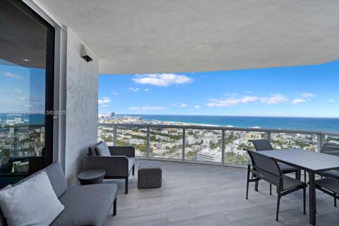Copropriété à vendre à Miami Beach, Floride: 3 chambres, 305.09 m2 № 1982667 - photo 13