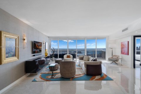 Copropriété à vendre à Miami Beach, Floride: 3 chambres, 305.09 m2 № 1982667 - photo 5