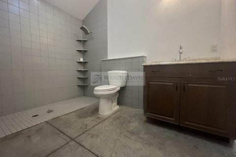 Casa en alquiler en Saint Petersburg, Florida, 1 dormitorio, 243.78 m2 № 2390974 - foto 12