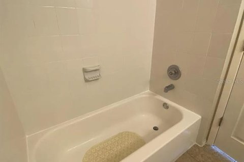 Condo in Port Charlotte, Florida, 1 bedroom  № 1843549 - photo 11