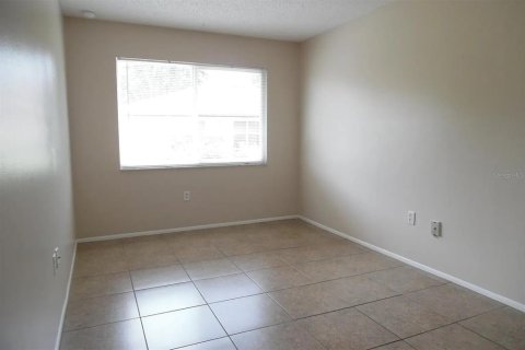Condo in Port Charlotte, Florida, 1 bedroom  № 1843549 - photo 8