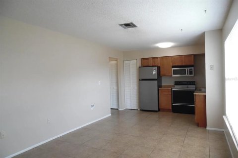 Condo in Port Charlotte, Florida, 1 bedroom  № 1843549 - photo 5