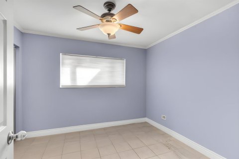 Casa en venta en Lauderhill, Florida, 5 dormitorios, 248.05 m2 № 2426773 - foto 15