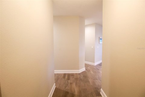 Снять в аренду кондоминиум в Брейдентон, Флорида 3 спальни, 172.24м2, № 828426 - фото 15