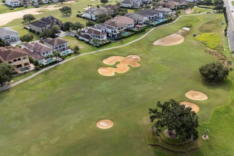 Townhouse in Four Corners, Florida 3 bedrooms, 154.12 sq.m. № 2214761 - photo 11