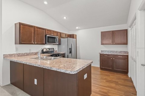 Casa en venta en The Villages, Florida, 2 dormitorios, 116.87 m2 № 1784825 - foto 12