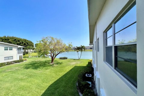 Copropriété à vendre à West Palm Beach, Floride: 2 chambres, 74.14 m2 № 2175514 - photo 16