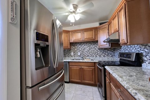 Copropriété à vendre à West Palm Beach, Floride: 2 chambres, 74.14 m2 № 2175514 - photo 28