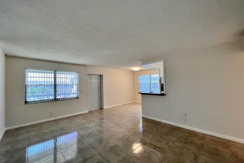 Copropriété à vendre à West Palm Beach, Floride: 2 chambres, 74.14 m2 № 2175514 - photo 26