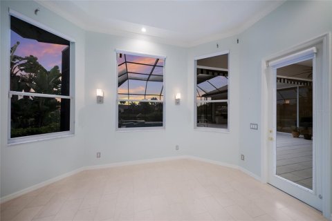 House in Lakewood Ranch, Florida 4 bedrooms, 318.75 sq.m. № 2101226 - photo 25