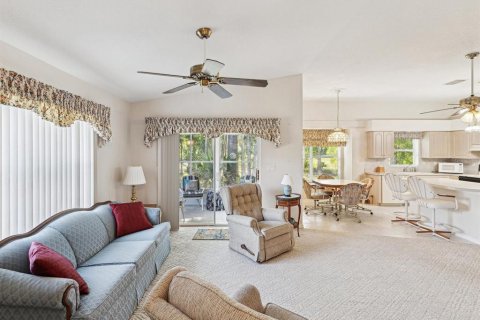 Casa en venta en New Port Richey, Florida, 2 dormitorios, 123.84 m2 № 1616123 - foto 3
