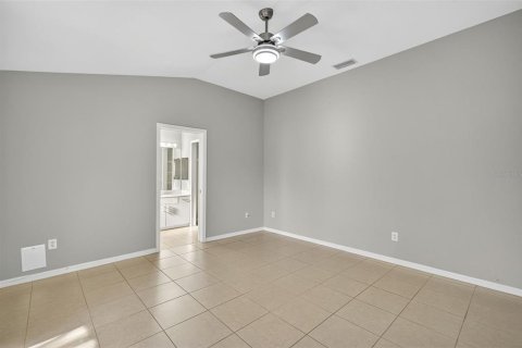 House in Punta Gorda, Florida 2 bedrooms, 122.72 sq.m. № 1918972 - photo 11