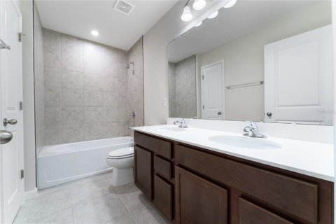 Casa en alquiler en Davenport, Florida, 5 dormitorios, 222.59 m2 № 1826785 - foto 23