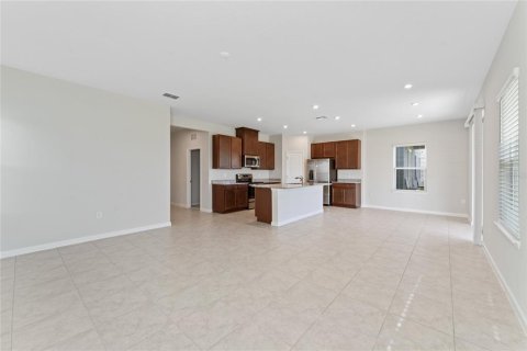 Casa en alquiler en Davenport, Florida, 5 dormitorios, 222.59 m2 № 1826785 - foto 7