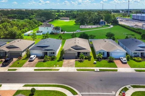 Casa en venta en Bradenton, Florida, 4 dormitorios, 217.39 m2 № 1918553 - foto 3