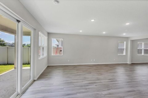 Casa en venta en Bradenton, Florida, 4 dormitorios, 217.39 m2 № 1918553 - foto 14