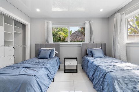 Villa ou maison à louer à Oakland Park, Floride: 3 chambres, 160.26 m2 № 2027763 - photo 28