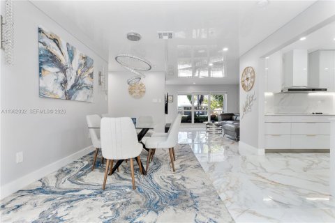 Villa ou maison à louer à Oakland Park, Floride: 3 chambres, 160.26 m2 № 2027763 - photo 16