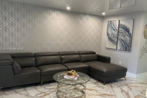 Villa ou maison à louer à Oakland Park, Floride: 3 chambres, 160.26 m2 № 2027763 - photo 3