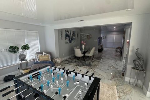 Villa ou maison à louer à Oakland Park, Floride: 3 chambres, 160.26 m2 № 2027763 - photo 15